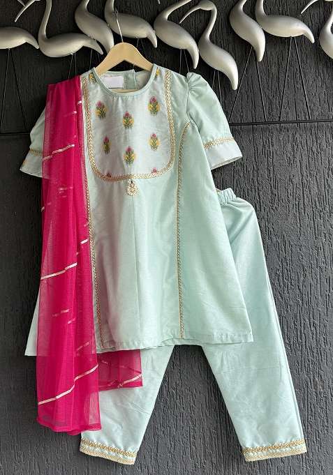 Blue Thread Embroidery Cotton Silk Kurta Set For Girls