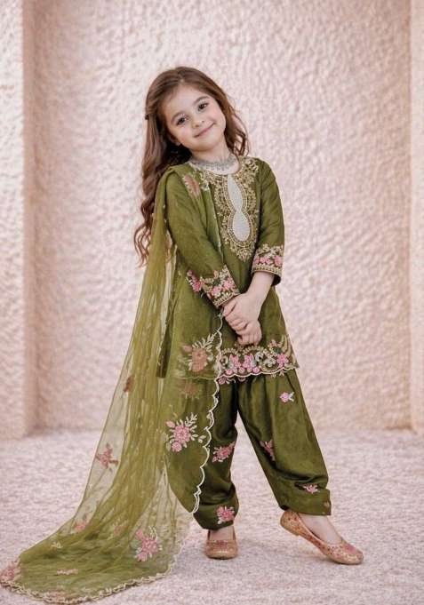 Mehendi Embroidered Crepe Kurta Set For Girls